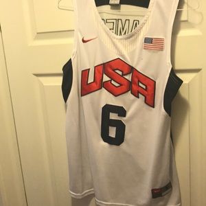 Lebron jame team USA jersey